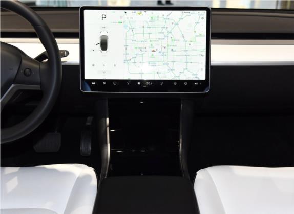 Model 3 2020款 标准续航后驱升级版 中控类   中控台