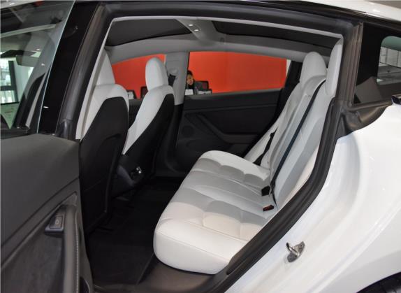 Model 3 2021款 改款二 Performance高性能全轮驱动版 车厢座椅   后排空间