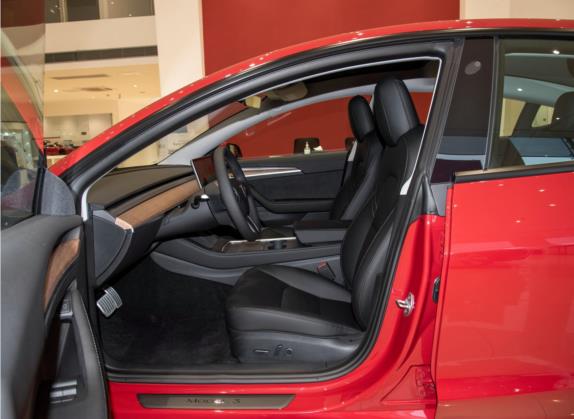 Model 3 2022款 Performance高性能全轮驱动版 车厢座椅   前排空间