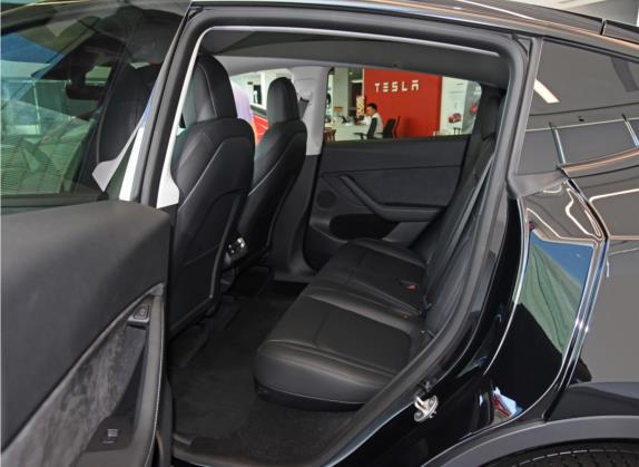 Model Y 2021款 长续航全轮驱动版 3D7 车厢座椅   后排空间