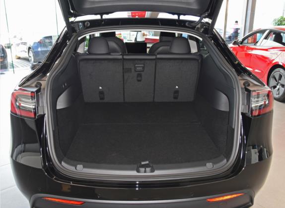 Model Y 2021款 长续航全轮驱动版 3D7 车厢座椅   后备厢