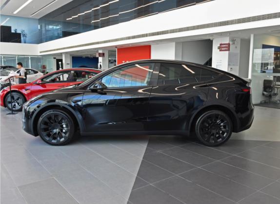Model Y 2021款 长续航全轮驱动版 3D7 外观   正侧