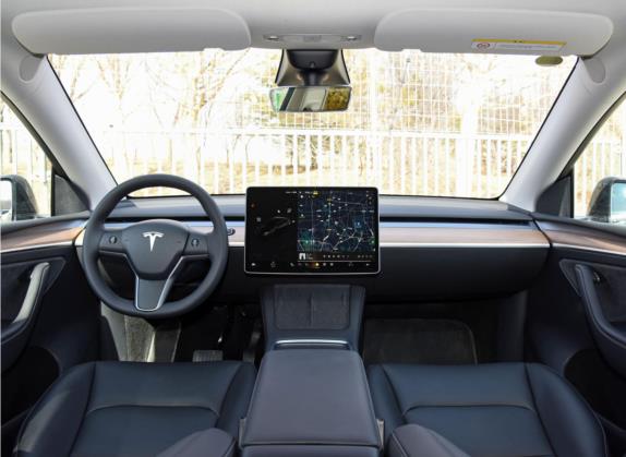 Model Y 2022款 后轮驱动版 中控类   中控全图