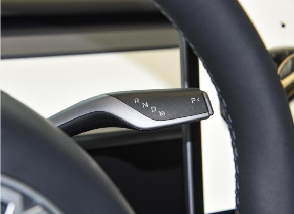Model Y 2022款 Performance高性能全轮驱动版 中控类   挡把