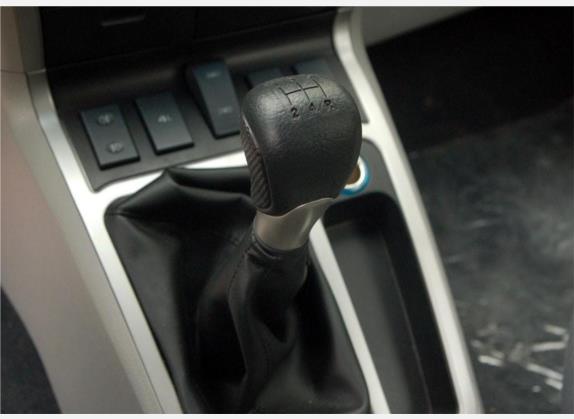 威麟X5 2010款 2.0T 四驱舒适型 中控类   挡把