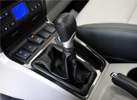 威麟X5 2010款 2.0T 四驱精英型 中控类   挡把