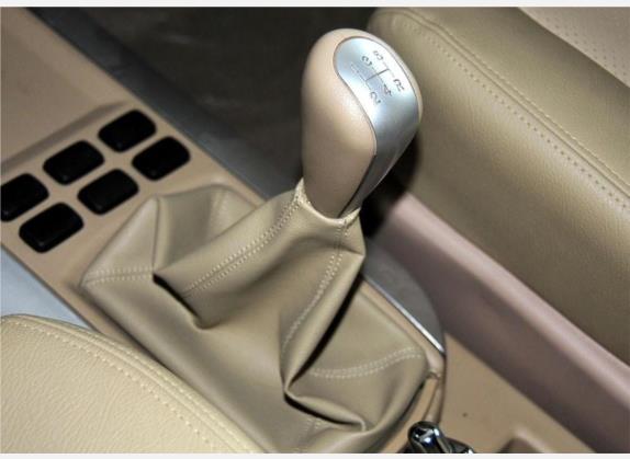 威麟V5 2009款 2.0L 手动豪华型 中控类   挡把