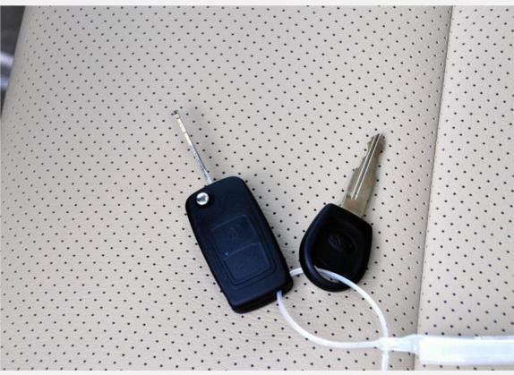 威麟V5 2009款 1.8L 手动舒适型 其他细节类   钥匙