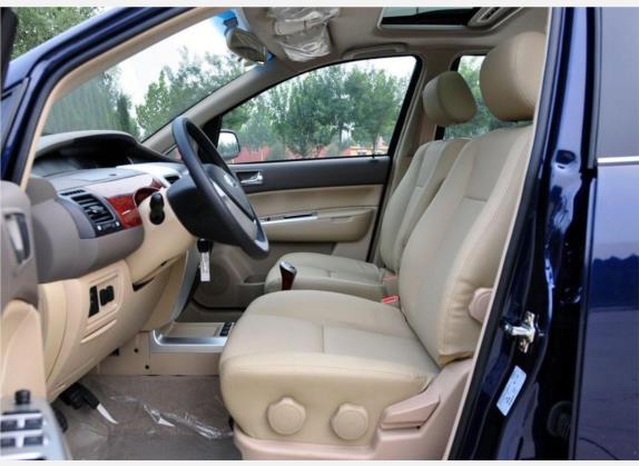 威麟V5 2009款 1.8L 手动舒适型 车厢座椅   前排空间