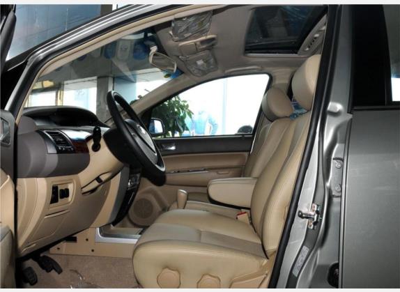 威麟V5 2009款 1.8L 手动豪华型 车厢座椅   前排空间