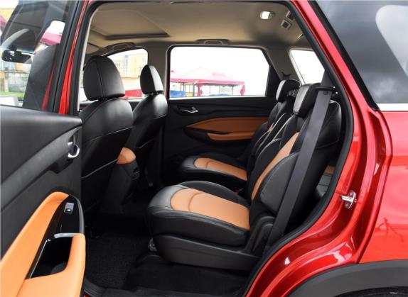 五菱宏光S3 2018款 1.5L 手动豪华型 国V 车厢座椅   后排空间