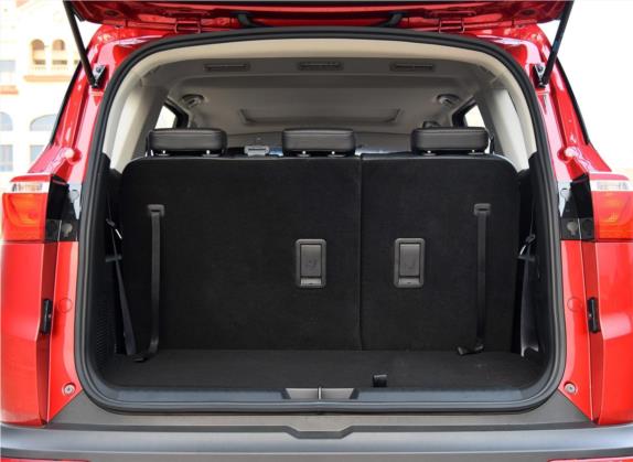 五菱宏光S3 2018款 1.5L 手动豪华型 国V 车厢座椅   后备厢
