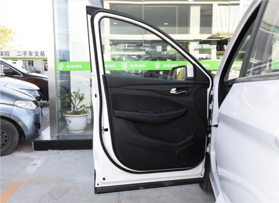 五菱宏光S3 2018款 1.5L 手动舒适型 国V 车厢座椅   前门板
