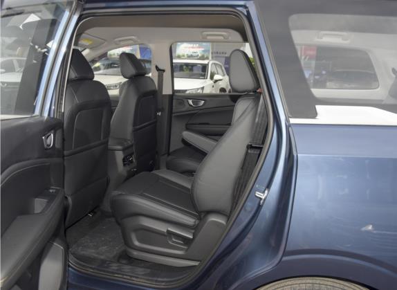 五菱佳辰 2022款 1.5T CVT智享豪华型 车厢座椅   后排空间