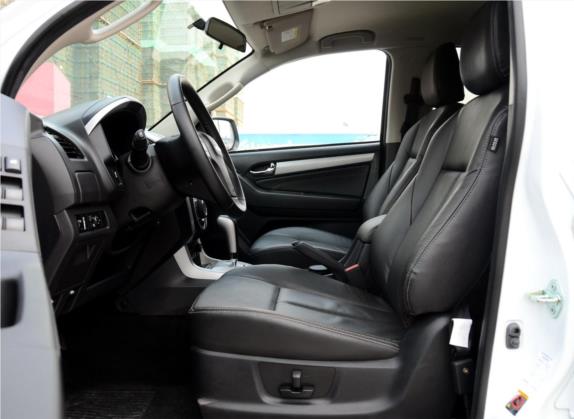 mu-X牧游侠 2015款 3.0T 四驱自动尊享型 7座 车厢座椅   前排空间