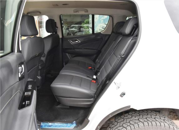 mu-X牧游侠 2018款 3.0T 柴油自动四驱劲享版 5座 车厢座椅   后排空间