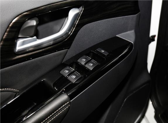 mu-X牧游侠 2020款 1.9T 柴油自动两驱劲悦版 7座 国VI 车厢座椅   门窗控制