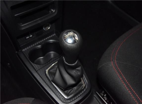 英致G3 2014款 1.5L 手动致惠型 中控类   挡把