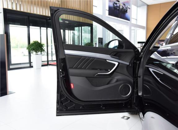 魏牌 VV7 2017款 VV7c 2.0T 豪华型 车厢座椅   前门板