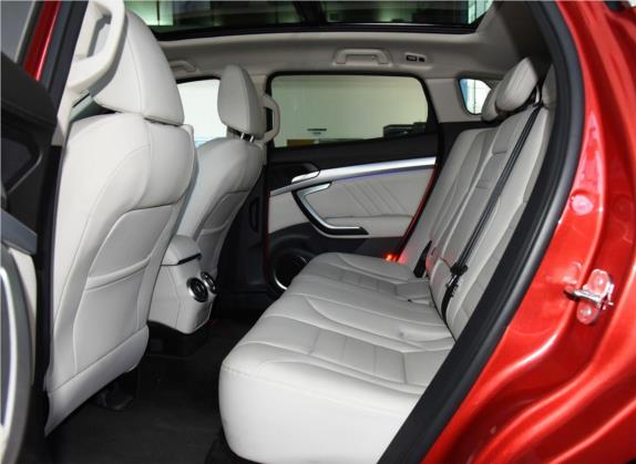 魏牌 VV7 2017款 VV7c 2.0T 超豪型 车厢座椅   后排空间