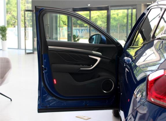 魏牌 VV7 2017款 2.0T 豪华型 车厢座椅   前门板