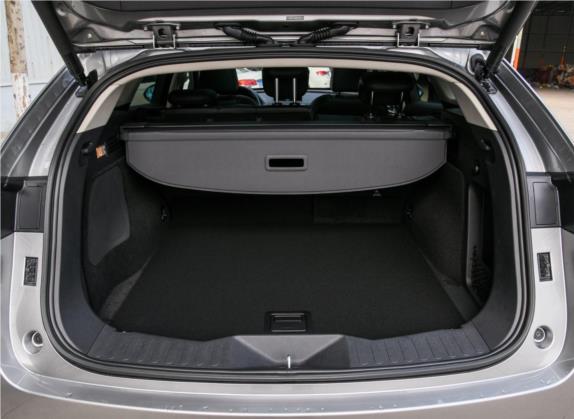 魏牌 VV7 2017款 2.0T 超豪型 车厢座椅   后备厢