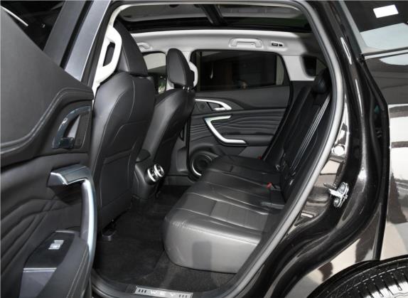 魏牌 VV7 2019款 升级款 2.0T 豪华型 国V 车厢座椅   后排空间
