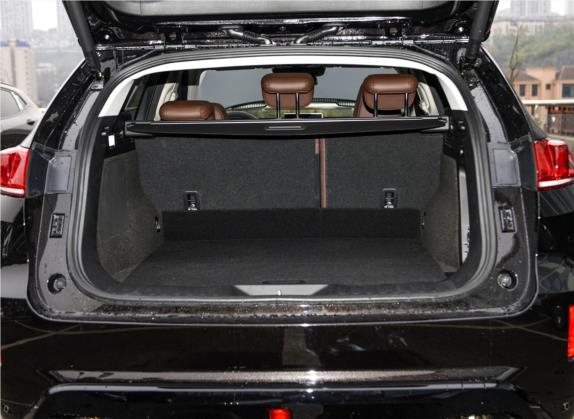 魏牌 VV7 2019款 升级款 2.0T 超豪型 国V 车厢座椅   后备厢