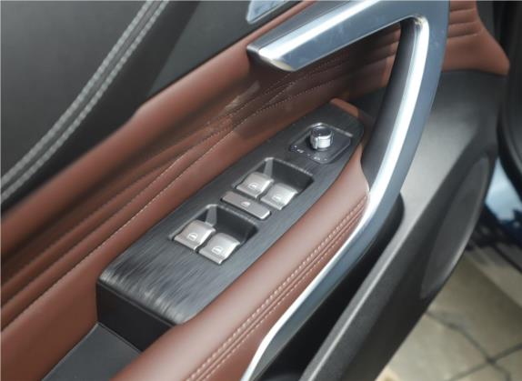 魏牌 VV7 2020款 2.0T 超豪型 车厢座椅   门窗控制