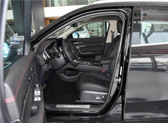 魏牌 VV5 2019款 1.5T 两驱智先锋 车厢座椅   前排空间