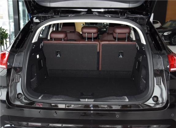 魏牌 VV5 2019款 1.5T 两驱颜先锋 车厢座椅   后备厢