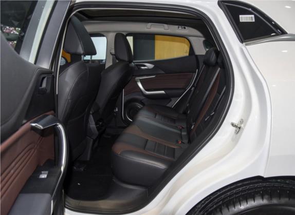 魏牌 VV5 2020款 1.5T 两驱颜先锋 车厢座椅   后排空间