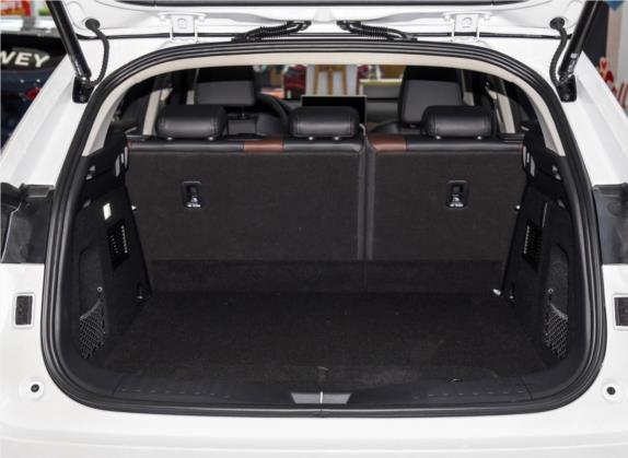 魏牌 VV5 2020款 1.5T 两驱颜先锋 车厢座椅   后备厢