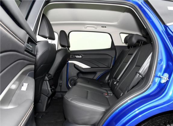 魏牌 VV6 2018款 2.0T 四驱旗舰型 国V 车厢座椅   后排空间