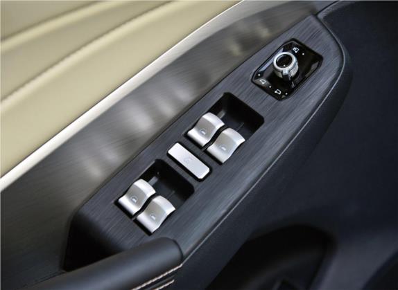 魏牌 VV6 2018款 2.0T 两驱超豪型 国V 车厢座椅   门窗控制