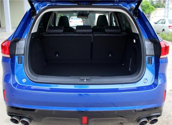 魏牌 VV6 2019款 2.0T 两驱旗舰型 国VI 车厢座椅   后备厢