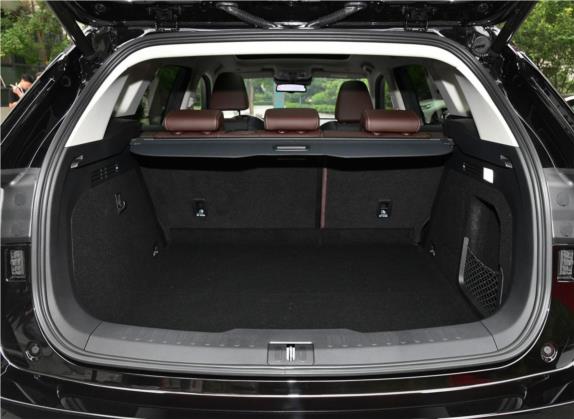 魏牌 VV6 2020款 2.0T 两驱Collie智行+ 车厢座椅   后备厢