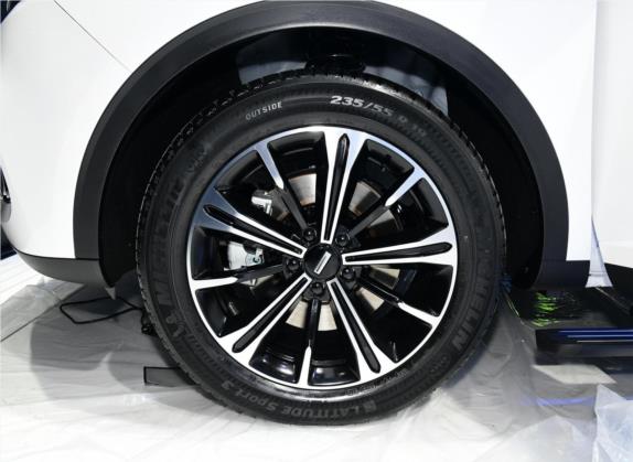 魏牌 VV6 2021款 2.0T 两驱儿童呵护版 其他细节类   前轮