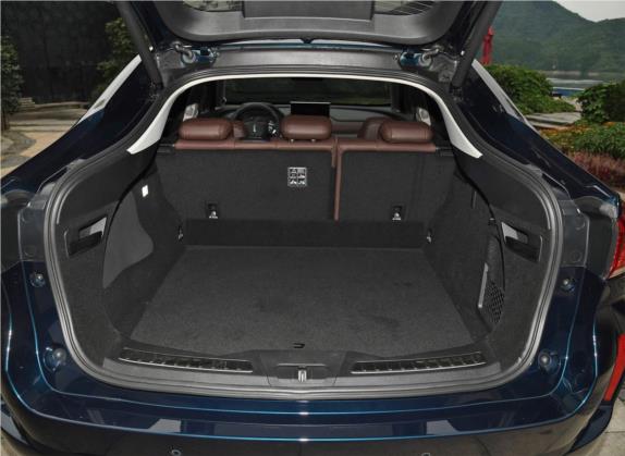 魏牌 VV7 GT 2020款 2.0T 旗舰型 车厢座椅   后备厢