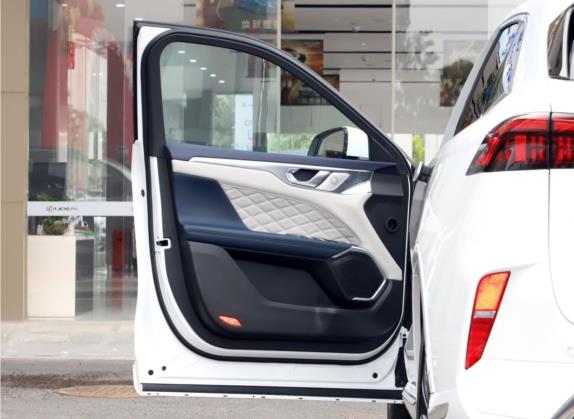 摩卡 2021款 2.0T 四驱特醇版 车厢座椅   前门板
