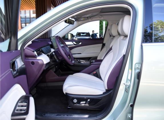 拿铁DHT-PHEV 2022款 1.5T 两驱超大杯 车厢座椅   前排空间