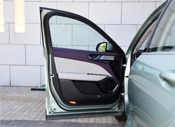 拿铁DHT-PHEV 2022款 1.5T 两驱超大杯 车厢座椅   前门板
