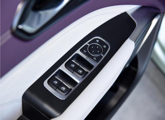 拿铁DHT-PHEV 2022款 1.5T 两驱超大杯 车厢座椅   门窗控制