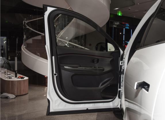 蔚来EC6 2020款 440KM 性能版 车厢座椅   前门板