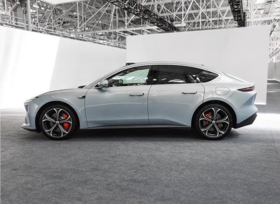 蔚来ET5 2022款 75kWh 外观   正侧
