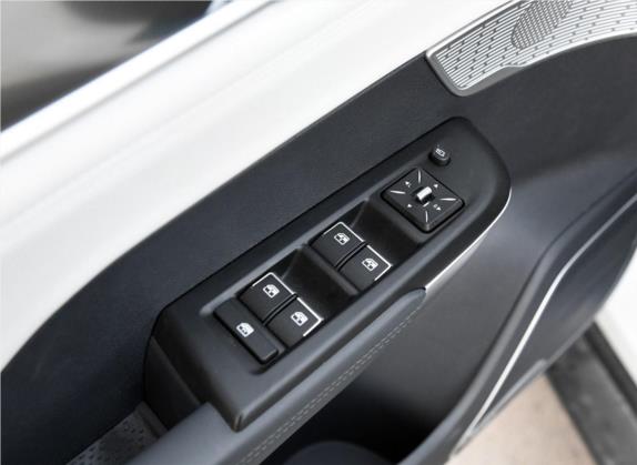 威马EX5 2018款 EX5 400 Lite探索版 车厢座椅   门窗控制