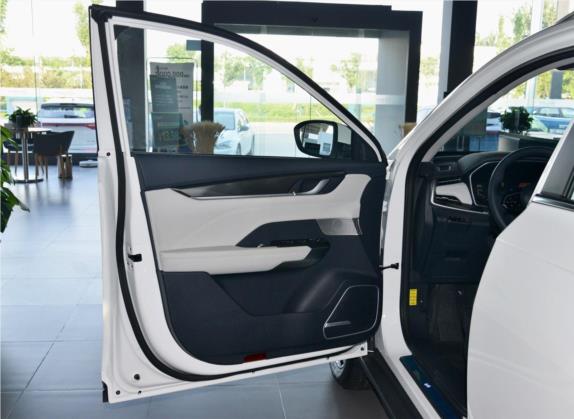 威马EX5 2019款 EX5 智行2.0 Lite探索版400 车厢座椅   前门板