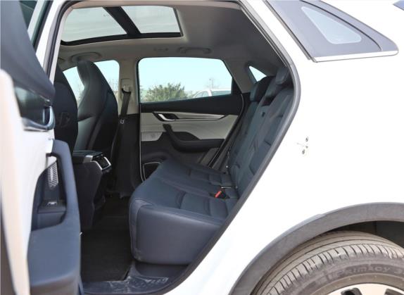 威马EX5 2019款 EX5 Extra创新版400 车厢座椅   后排空间