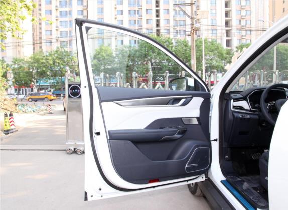 威马EX5 2020款 EX5-Z Fun动感版 车厢座椅   前门板