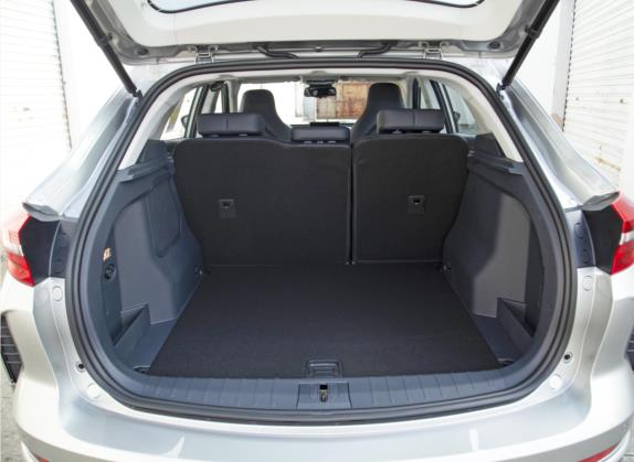 威马EX5 2022款 改款 EX5-Z Pro全能版 车厢座椅   后备厢